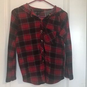 Polly Ester plaid button down in women’s M.